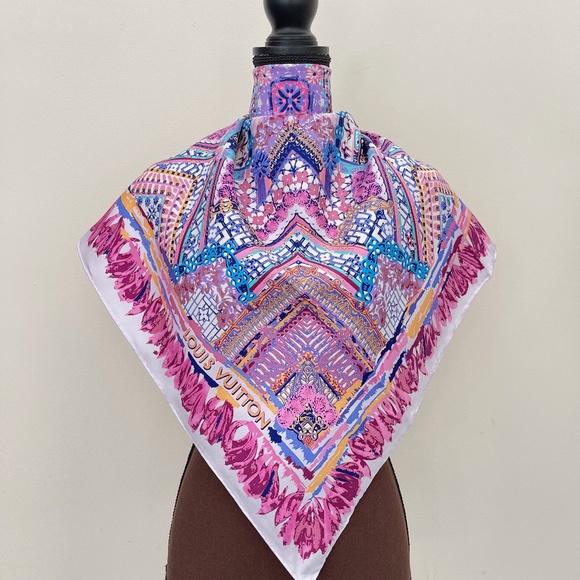 Louis Vuitton Scarf Monogram Flowers Paradise Barbie Pink Silk Wrap - Picture 2 of 13